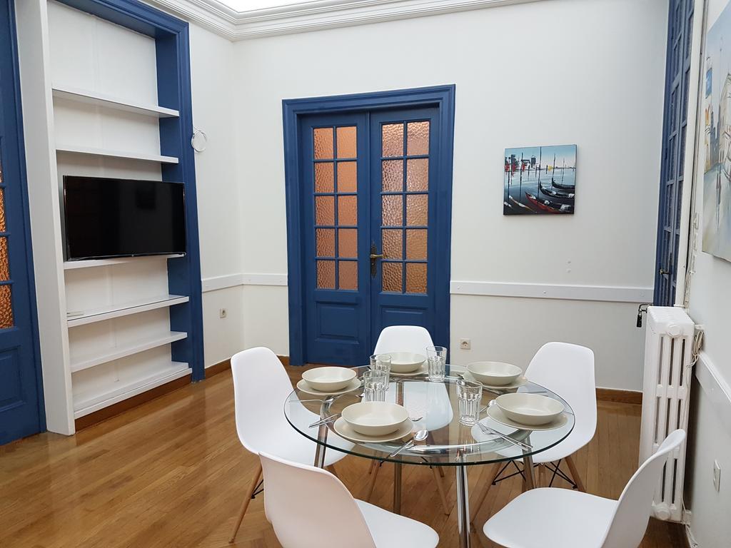 Errathens Aegean Apartment - Athens Center, 5 Bd, 2 Bath Exteriér fotografie