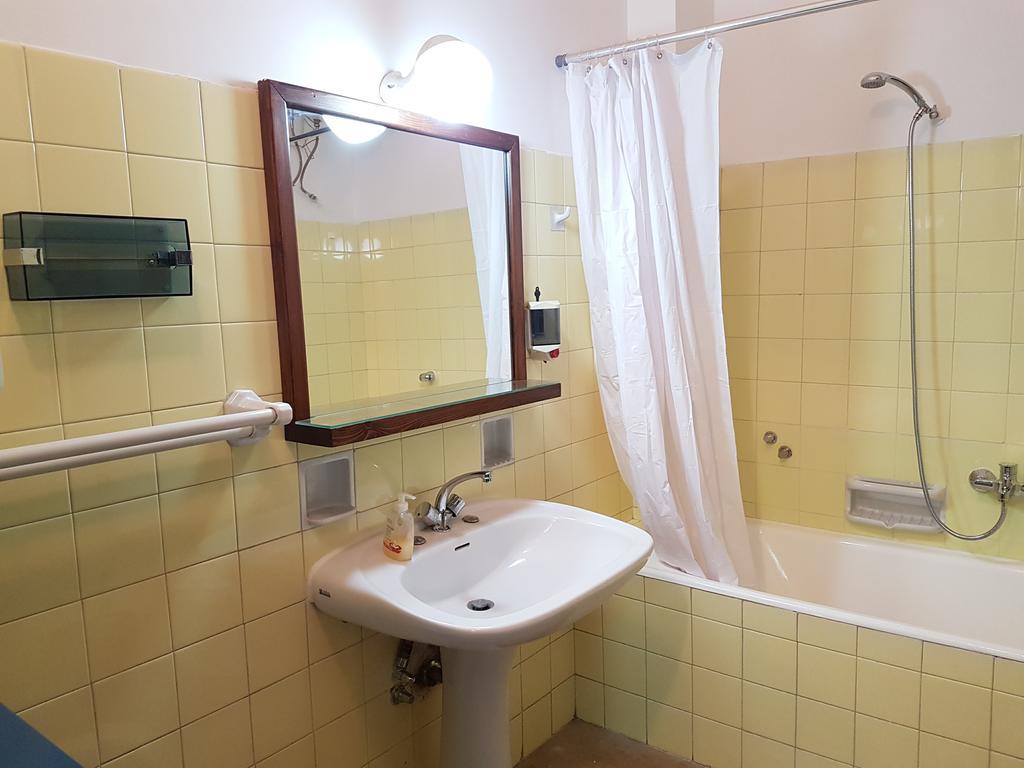 Errathens Aegean Apartment - Athens Center, 5 Bd, 2 Bath Exteriér fotografie